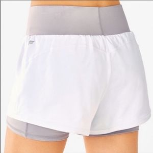 Fabletics olesia shine shorts